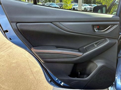 Used 2023 Subaru Crosstrek 2.5i Limited image 11