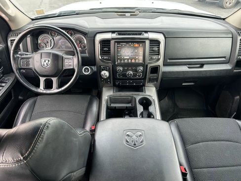 Used 2016 RAM 1500 Sport image 32