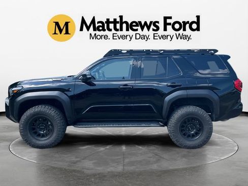 Used 2025 Toyota 4Runner TRD Off-Road Premium w/ Tow Technology Package AWD/4WD image 2