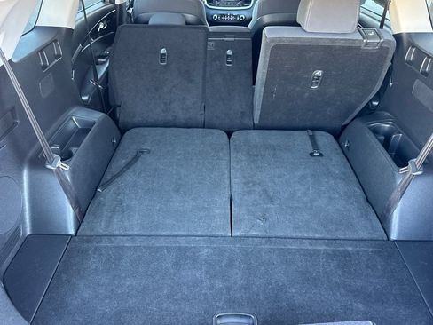Used 2017 Kia Sorento AWD image 16