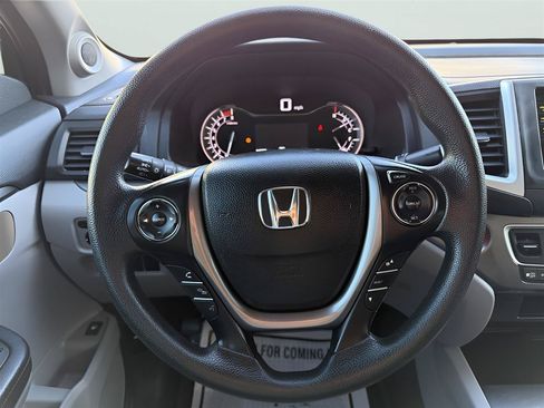 Used 2017 Honda Ridgeline RTS image 20