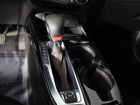 Used 2025 Chevrolet Trax RS w/ Driver Confidence Package FWD image 44