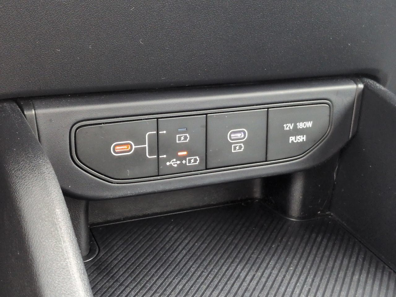 Certified 2025 Kia K4 FWD image 20
