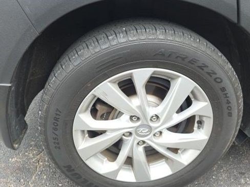 Used 2019 Hyundai Tucson Value FWD image 7
