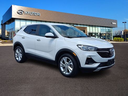 Used 2023 Buick Encore GX Preferred FWD image 1