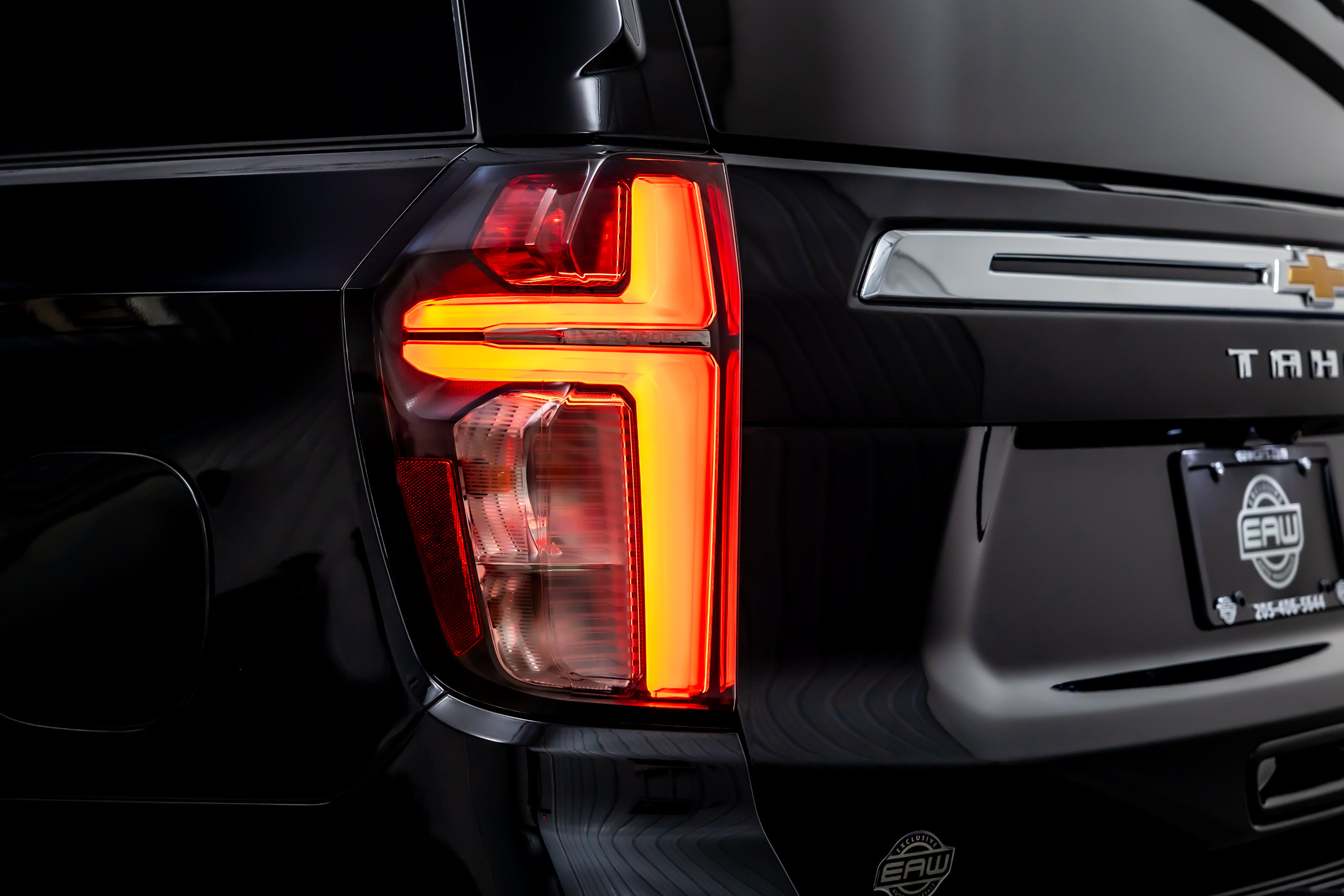 Used 2022 Chevrolet Tahoe LT w/ Luxury Package RWD image 13