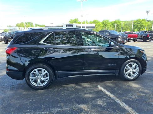 Used 2018 Chevrolet Equinox Premier FWD image 8