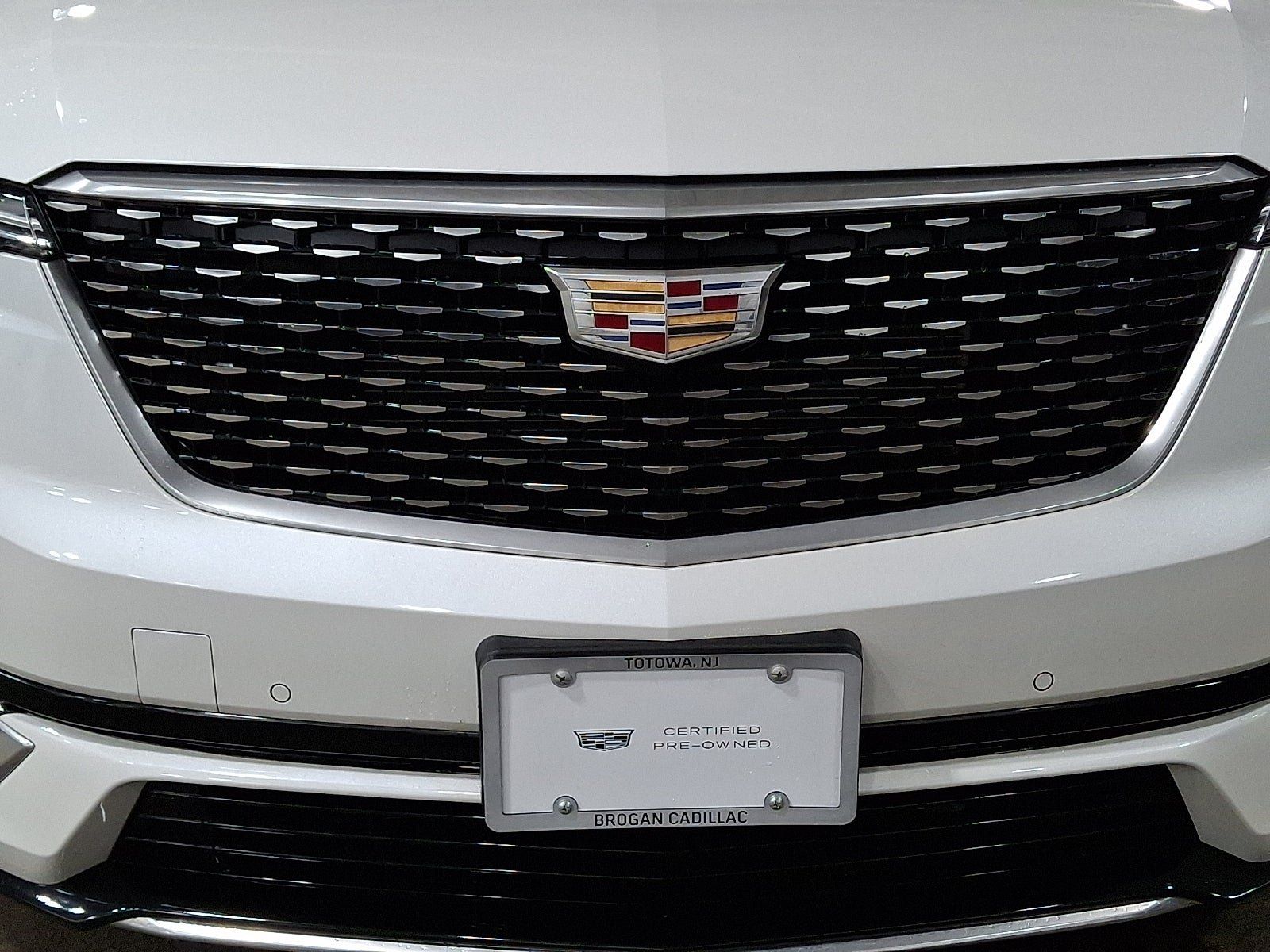 Certified 2023 Cadillac XT6 Premium Luxury AWD/4WD image 9