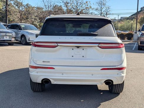 Used 2022 Lincoln Corsair Reserve image 4