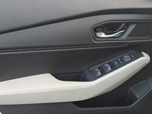 Used 2023 Honda Accord EX image 13