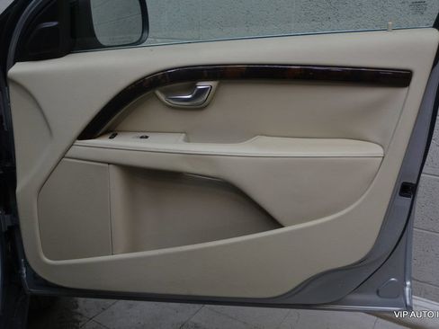 Used 2012 Volvo XC70 3.2 FWD image 12