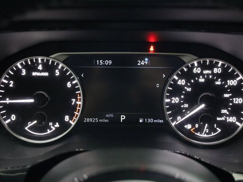 Used 2023 Nissan Pathfinder SL w/ SL Premium Package image 16