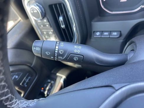 Used 2023 GMC Sierra 2500 Denali w/ Denali Ultimate Package image 23