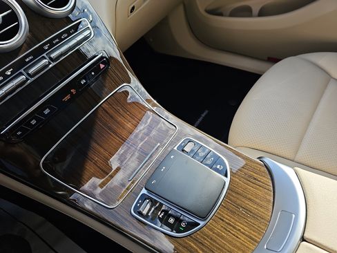 Certified 2021 Mercedes-Benz GLC 300 image 26