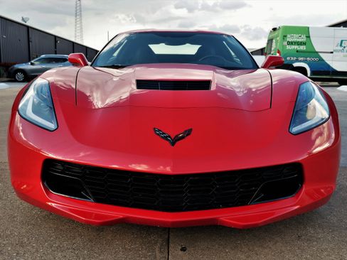 Used 2015 Chevrolet Corvette Stingray Coupe w/ 2LT Preferred Equipment Group image 3