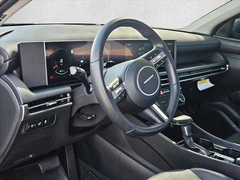 Certified 2025 Hyundai Tucson SEL image 10