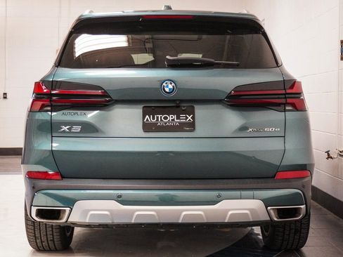 Used 2024 BMW X5 xDrive50e AWD/4WD image 43