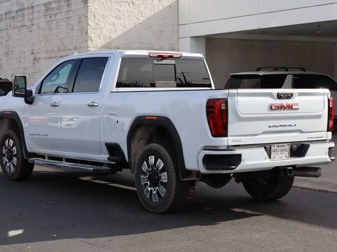New 2026 GMC Sierra 2500 Denali w/ Denali Reserve Package AWD/4WD image 6