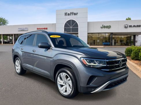 Used 2022 Volkswagen Atlas SE AWD/4WD image 3