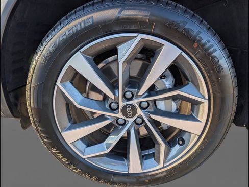 Used 2024 Audi Q5 2.0T Premium Plus image 25