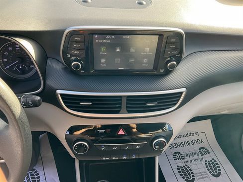 Used 2020 Hyundai Tucson SE AWD/4WD image 30