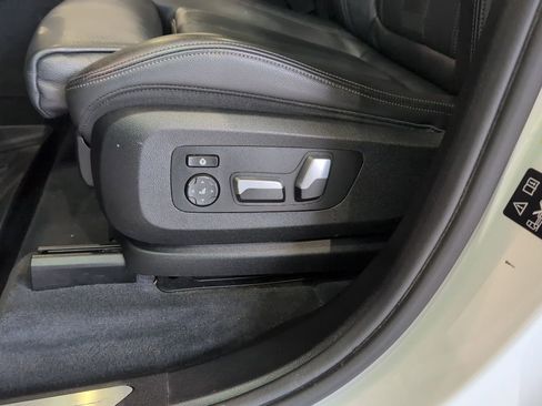 Used 2019 BMW X5 xDrive40i w/ Convenience Package image 12