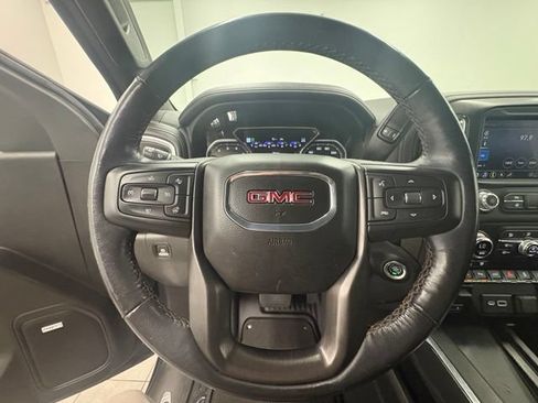 Used 2022 GMC Sierra 1500 AT4 w/ AT4 Premium Package AWD/4WD image 21