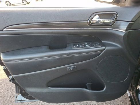 Used 2021 Jeep Grand Cherokee Limited w/ Quick Order Package 2GK 80th image 15