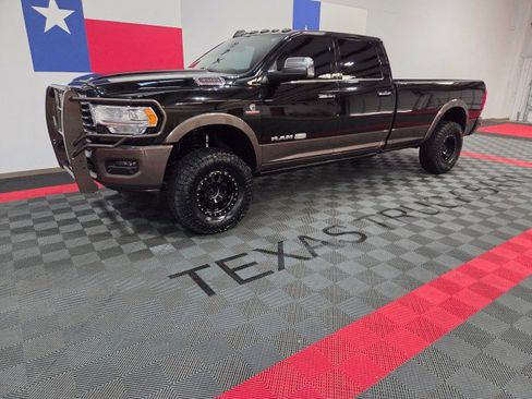 Used 2019 RAM 3500 Limited image 2