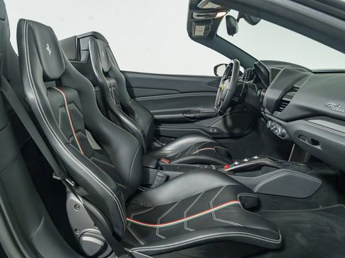 Certified 2018 Ferrari 488 Spider RWD image 37