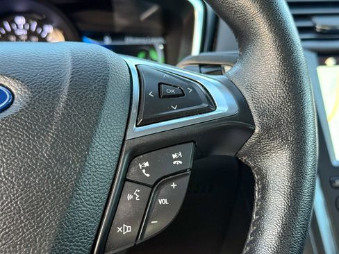 Used 2019 Ford Fusion Energi Titanium image 42