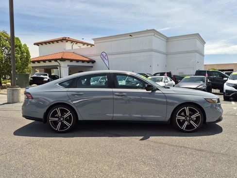 Used 2023 Honda Accord Sport image 6