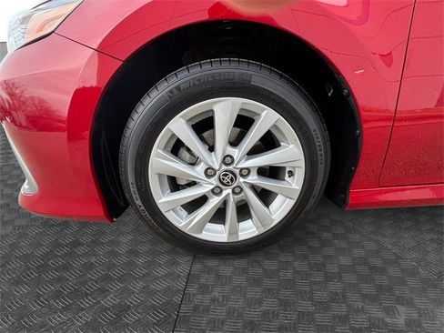 Used 2024 Toyota Camry LE image 13