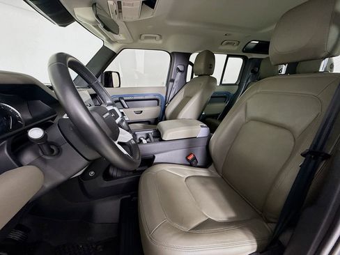 Used 2023 Land Rover Defender 110 S image 22