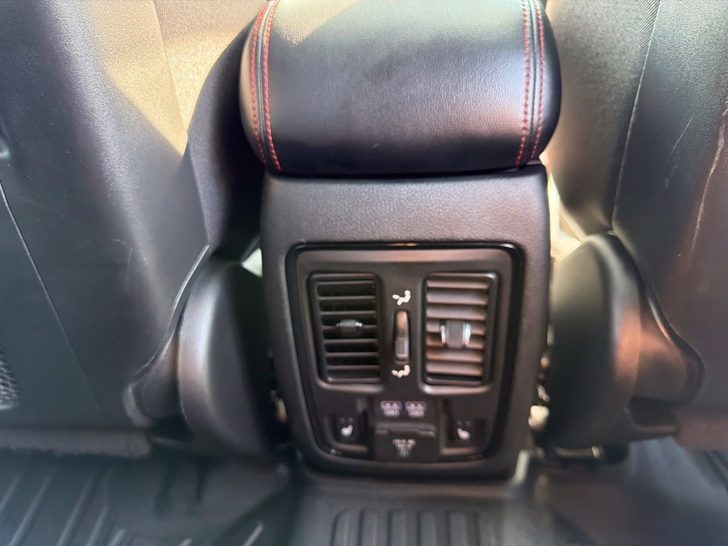 Used 2024 Dodge Durango GT AWD/4WD image 22