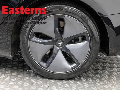 Used 2019 Tesla Model 3 Standard Range Plus RWD image 26