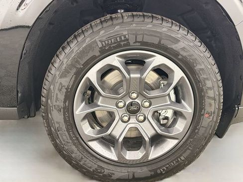 New 2026 Ford Maverick XLT w/ XLT Luxury Package image 37