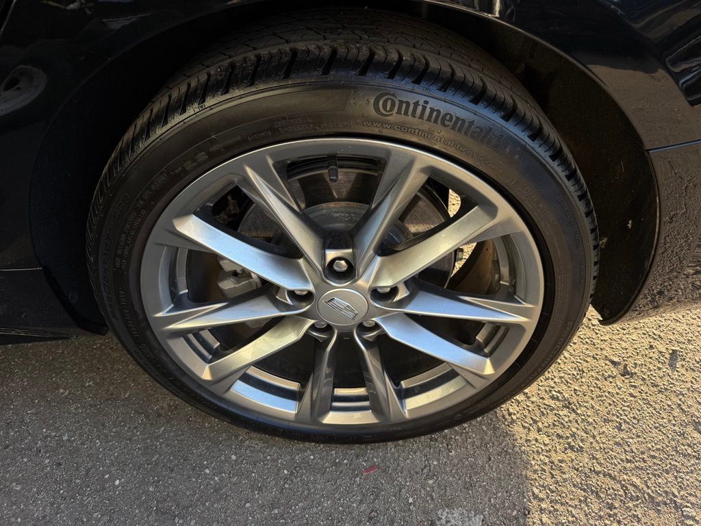 Used 2025 Cadillac CT4 Sport AWD/4WD image 9