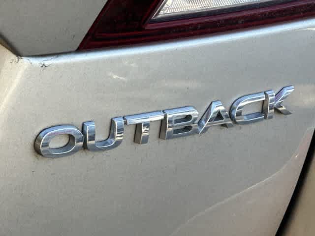 Used 2018 Subaru Outback 2.5i Limited AWD/4WD image 21