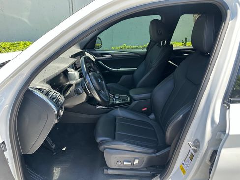 Used 2024 BMW X3 sDrive30i w/ Premium Package RWD image 2