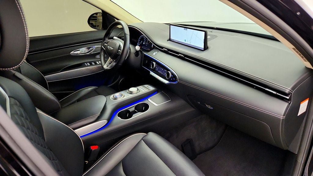 Used 2023 Genesis Electrified GV70 w/ Prestige Package AWD/4WD image 27