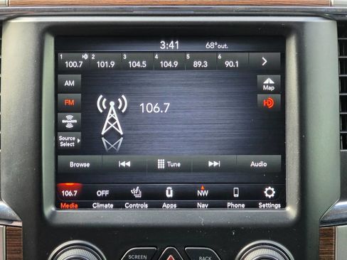 Used 2018 RAM 3500 Laramie image 24