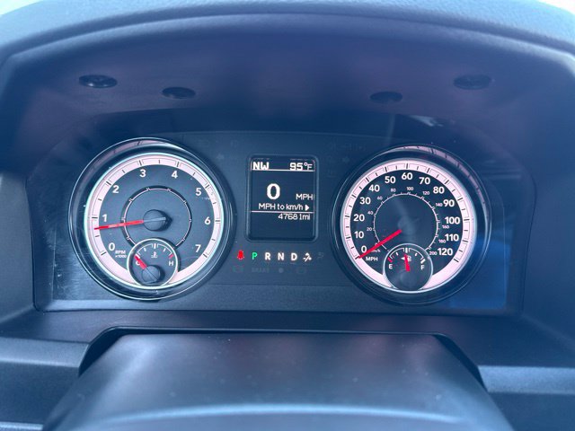 Used 2019 RAM 1500 Warlock AWD/4WD image 15