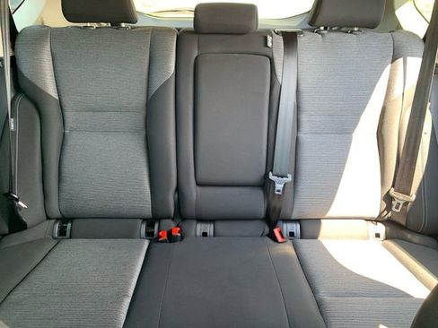 Used 2023 Nissan Rogue SV image 34