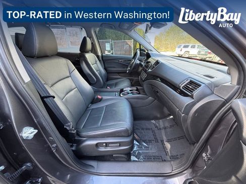 Used 2022 Honda Pilot Touring image 23