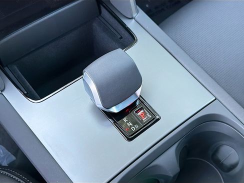 New 2026 Land Rover Discovery Sport Landmark AWD/4WD image 28