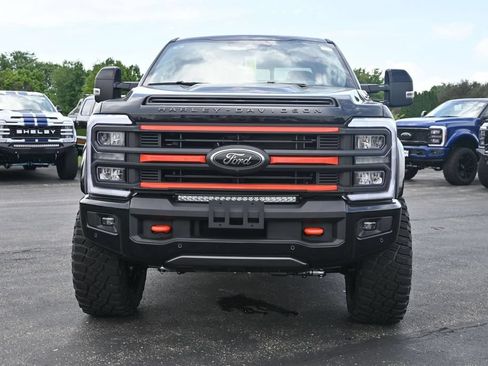 New 2026 Ford F250 Lariat w/ Black Appearance Package AWD/4WD image 9