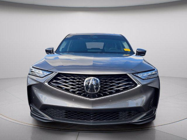 Used 2025 Acura MDX w/ Technology Package FWD image 3