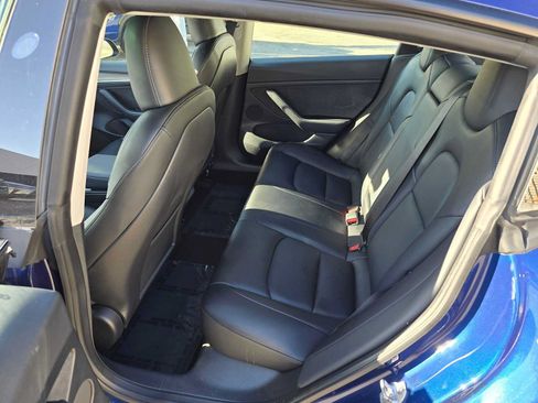 Used 2023 Tesla Model 3 Standard Range RWD image 16