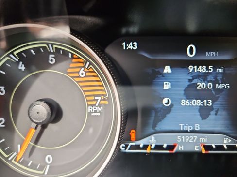 Used 2019 Jeep Cherokee Trailhawk image 22